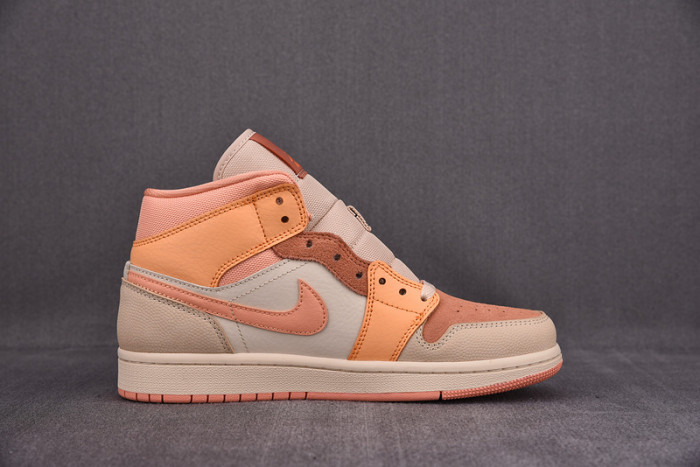 Air Jordan 1 Mid 