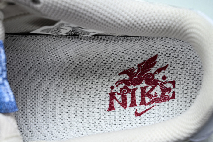 Nike Air Force 1 Low 