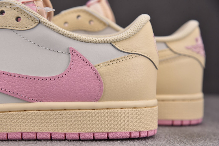 Travis Scott x Air Jordan 1 Low OG 