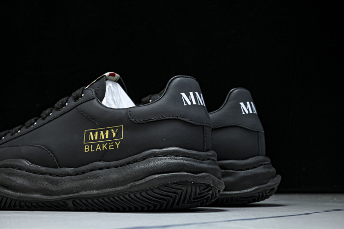 Ma1s0n mihara yasuhiro sneaker