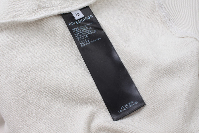 Balenciag**a CLOTHES BAC00023