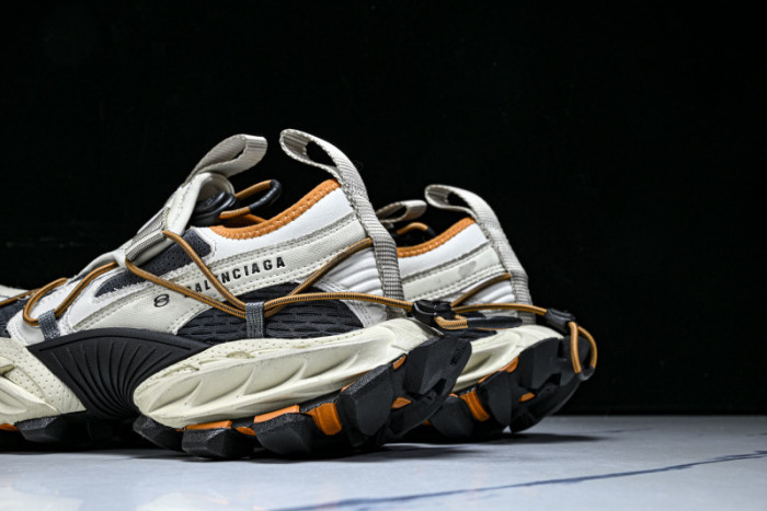 Ba1en*iaga hike sneaker beige&orange