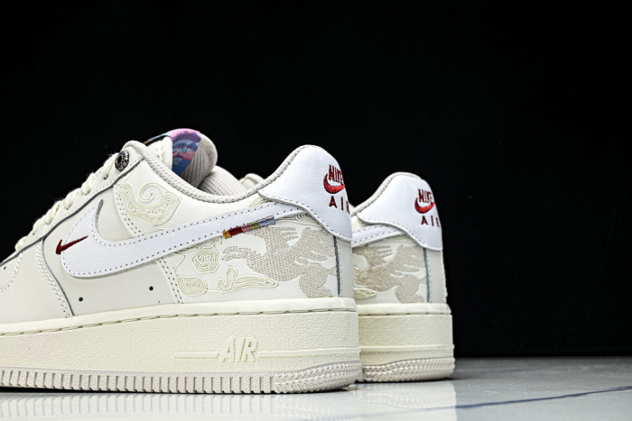 Nike Air Force 1 Low 