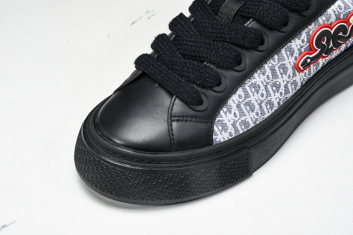 D10r b33 sneakers b330017