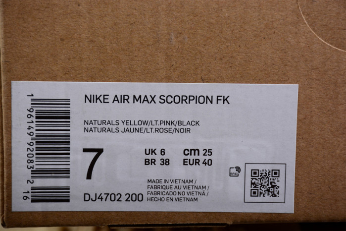 NIKE AIR MAX SCORPION "WHEAT" DJ4702-200