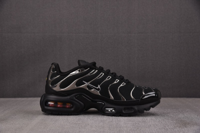 Air Max Plus SE Black Chrome Silver HJ9743-001