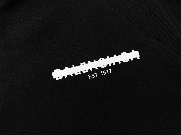 Balenciag**a CLOTHES BAC00017
