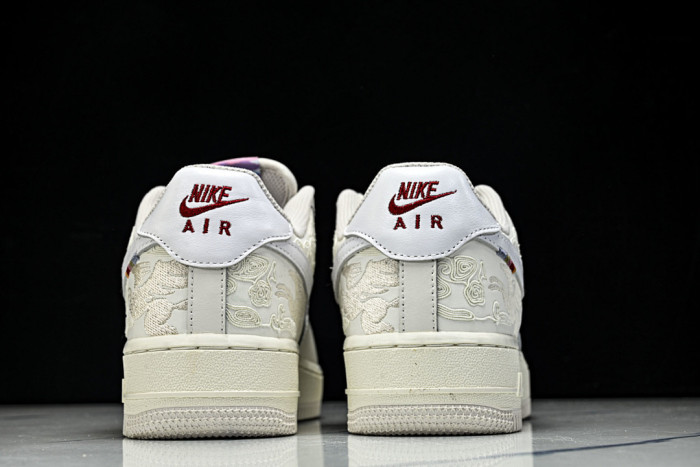 Nike Air Force 1 Low 