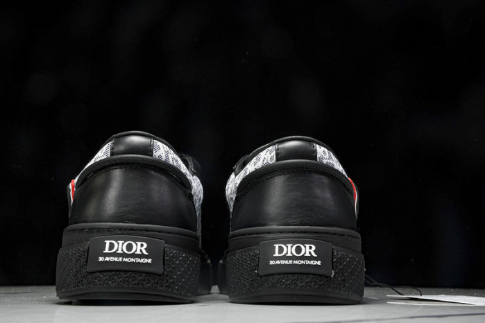 D10r b33 sneakers b330017