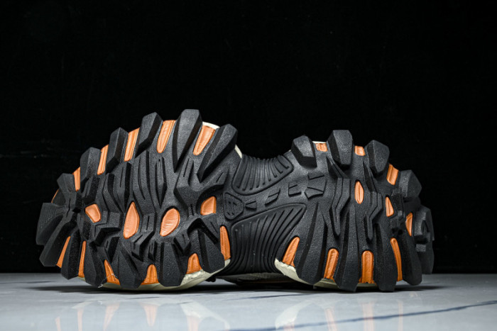 Ba1en*iaga hike sneaker beige&orange