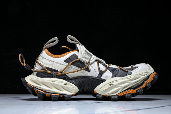 Ba1en*iaga hike sneaker beige&orange