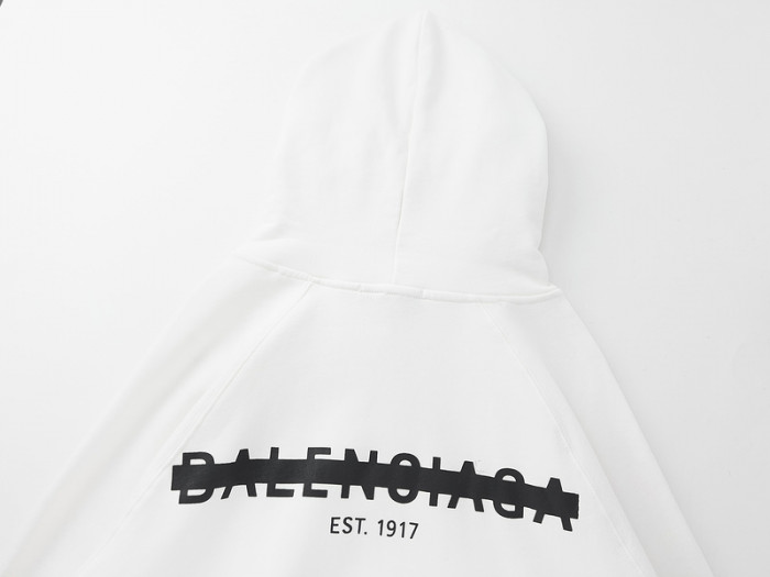 Balenciag**a CLOTHES BAC00016
