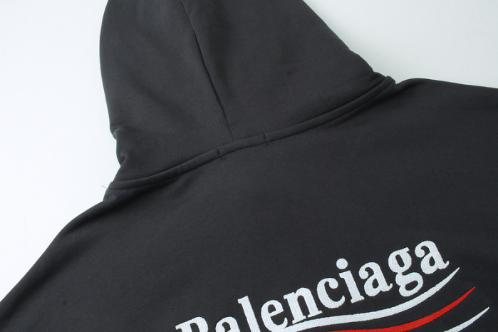 Balenciag**a CLOTHES BAC00024