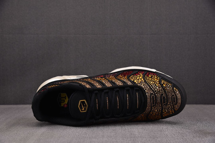 Swarovski x Nike Wmns Air Max Plus 