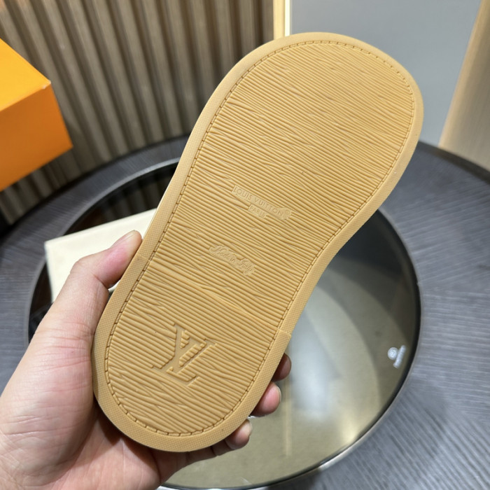 L&V SANDAL LVSD190