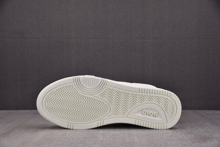 D10r b33 sneakers b330024