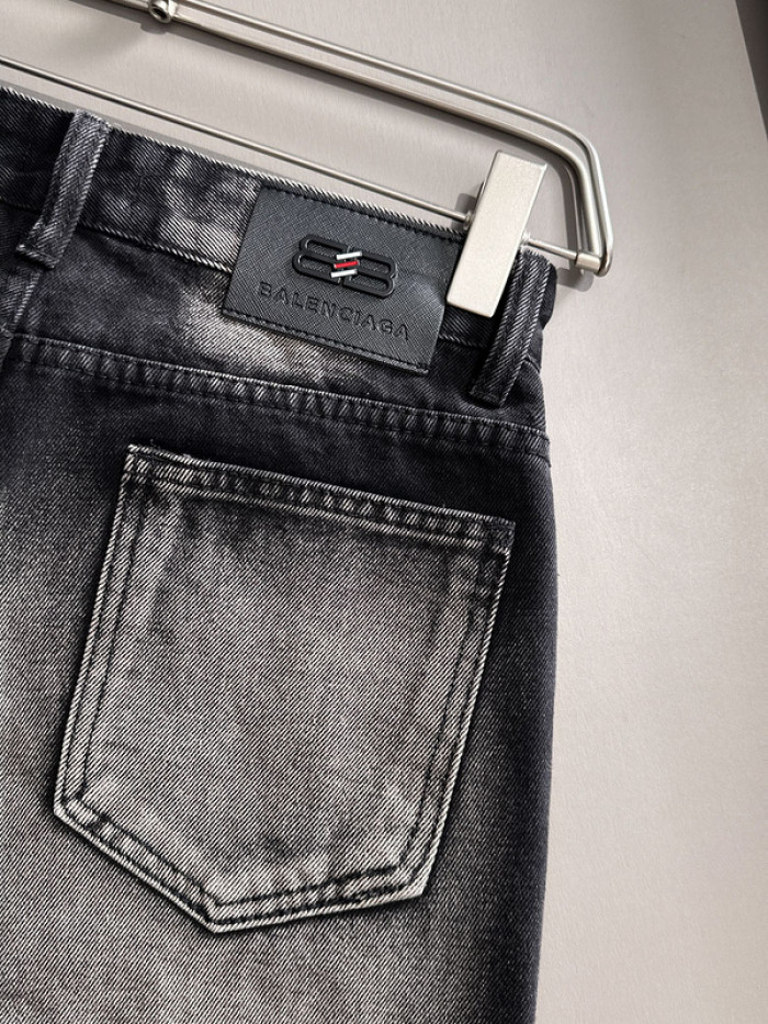 Balenciag**a CLOTHES BAC00034