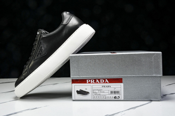 Pra*a snekaers p000189