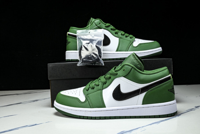Air Jordan 1 Low 