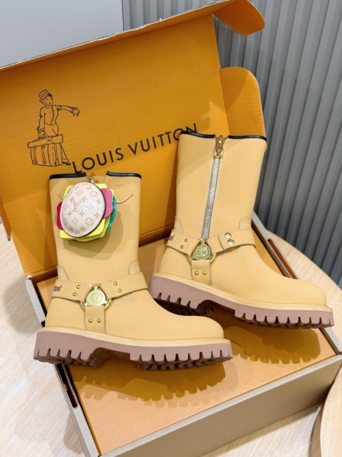 LV BOOTS L000069