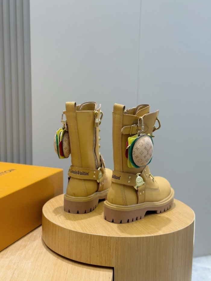 LV BOOTS L000073