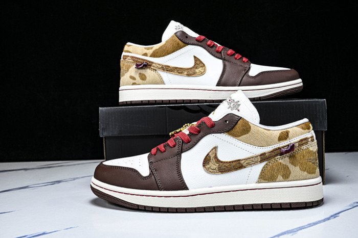 Nike Air Jordan 1 Low SE 