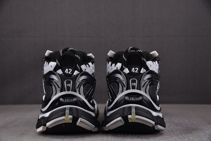 RUNNER SNEAKER RS119