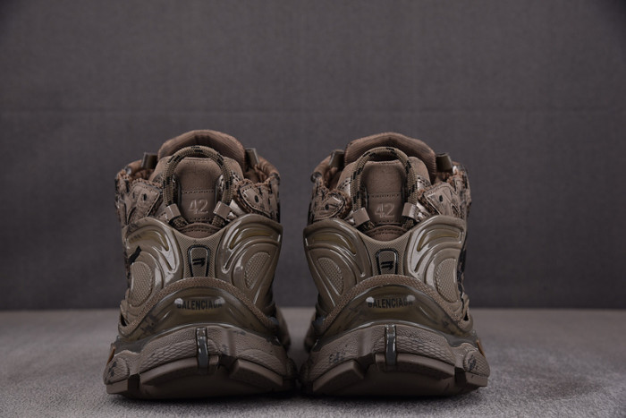 RUNNER SNEAKER RS121