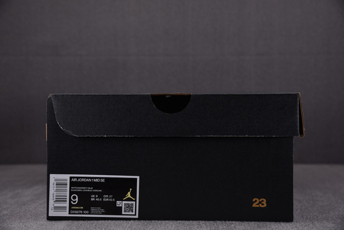 Air Jordan 1 Mid SE
