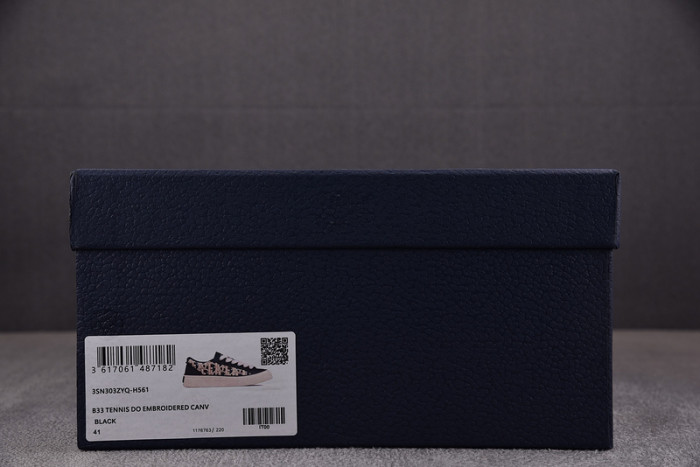 D10r b33 sneakers b330013