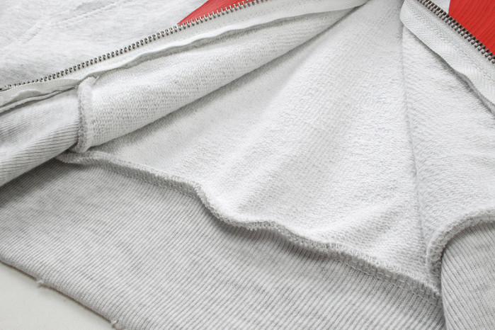 Balenciag**a CLOTHES BAC00011