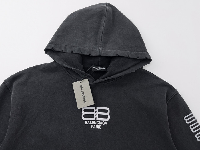 Balenciag**a CLOTHES BAC00021