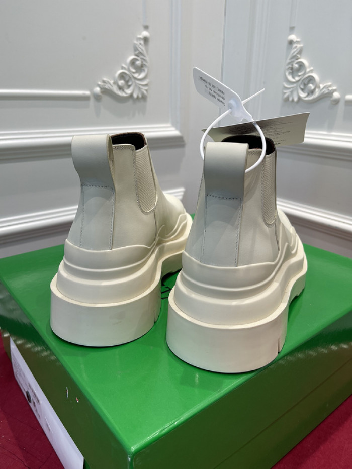 BOTTEGA VENETA SNEAKER BV-00031