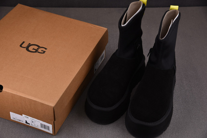 UGG Classic Dipper Boot