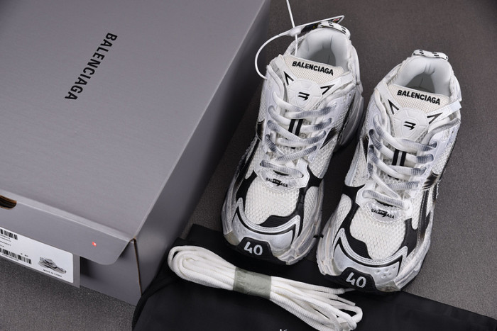 RUNNER SNEAKER RS118