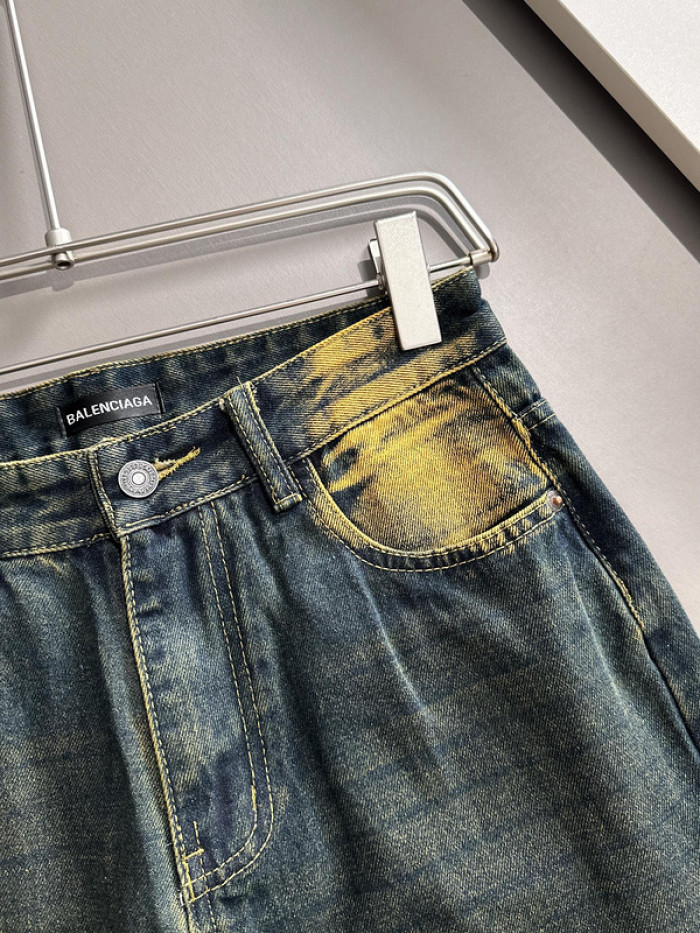 Balenciag**a CLOTHES BAC00032