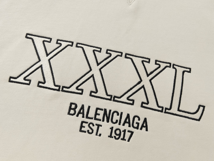 Balenciag**a CLOTHES BAC00014