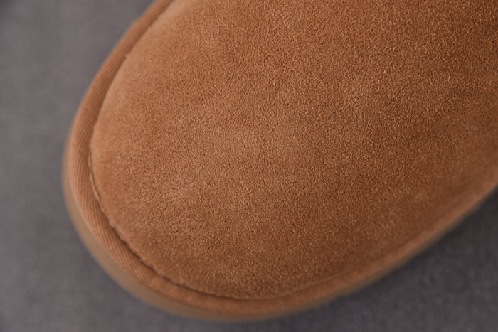 UGG Classic Dipper Boot