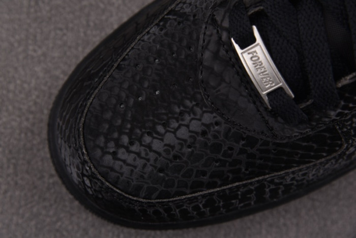 Kobe Bryant x Nike Air Force 1 Low “Triple Black” IB0018-003