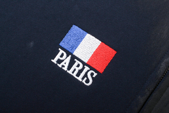 Balenciag**a CLOTHES BAC00002