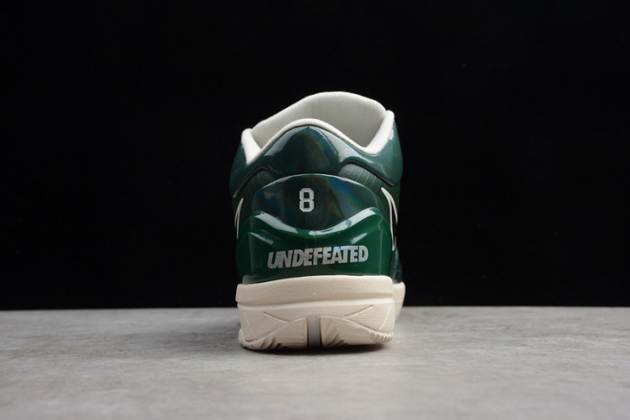 NIKE KOBE 4 PROTRO UNDEFEATED MILWAUKEE BUCKS CQ3869-301