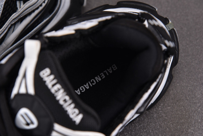 RUNNER SNEAKER RS119