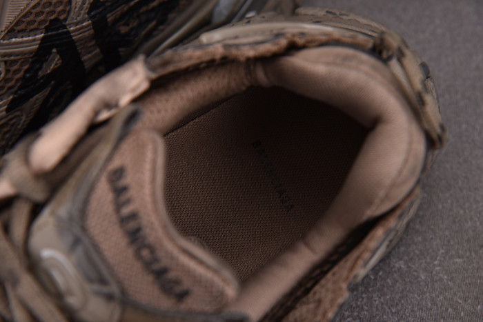 RUNNER SNEAKER RS121