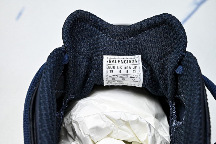 Ba1en*iaga monday ultra