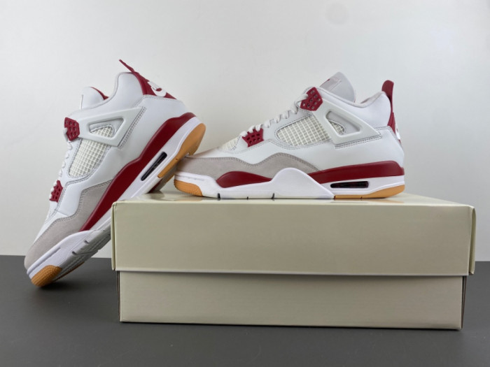 Nike SB x Air Jordan 4 Retro SP 