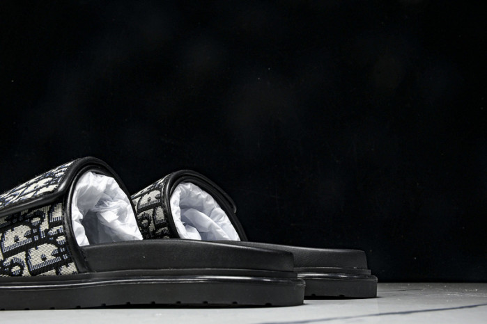 DIO*R SANDALS H00118