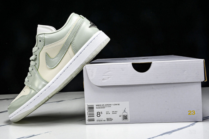 Air Jordan 1 Low SE 