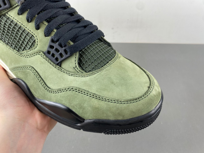 Undefeated x Air Jordan 4 Retro 2025 IB1519-200