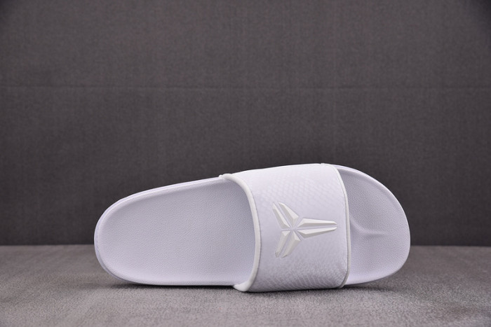 Kobe Bryant x Offcourt Slide 