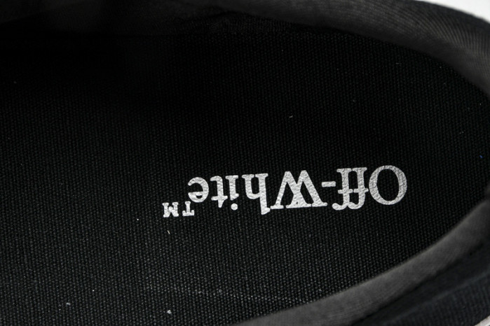 OFW Sneakers OW10032